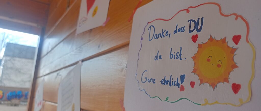 "Danke, dass du da bist. Ganz ehrlich!" Warme Worte zum Welttag des Glücks