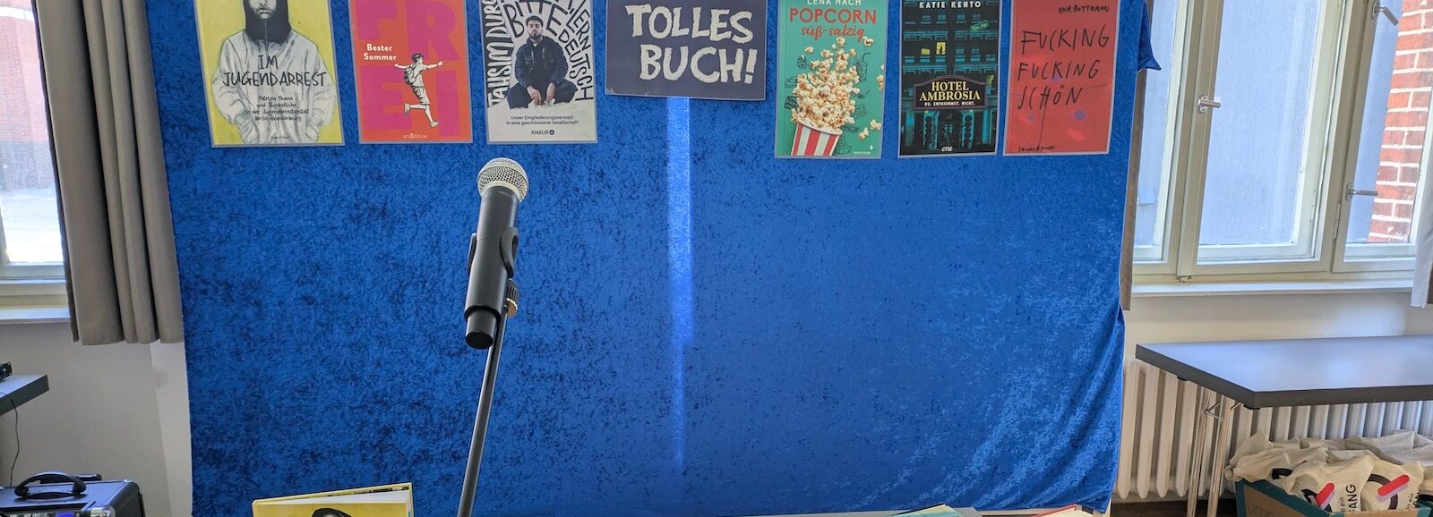 Eine Präsentation der Büchershow