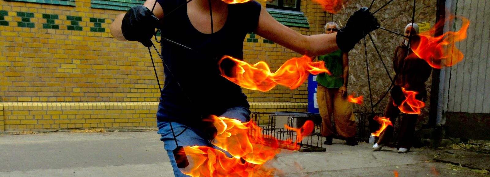 Ein Moment aus der Feuershow